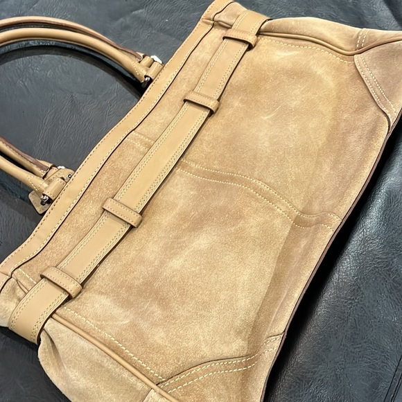 Suede Coach bag - Picture 5 of 6